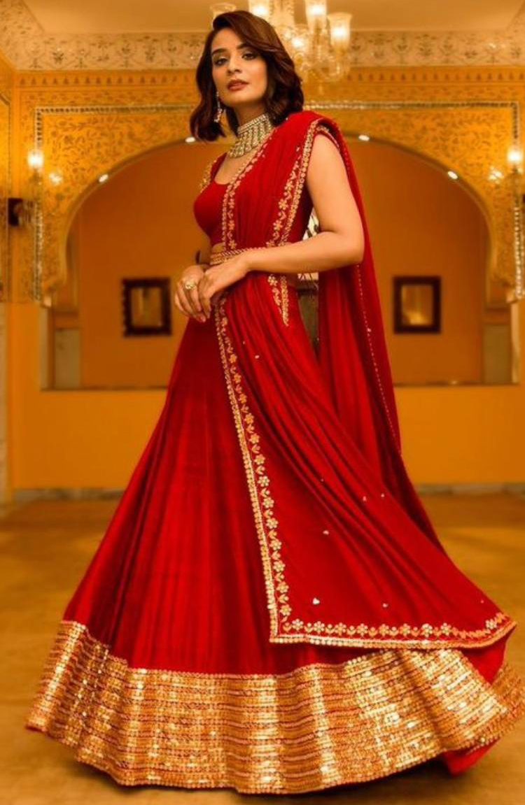 beautiful lehenga look